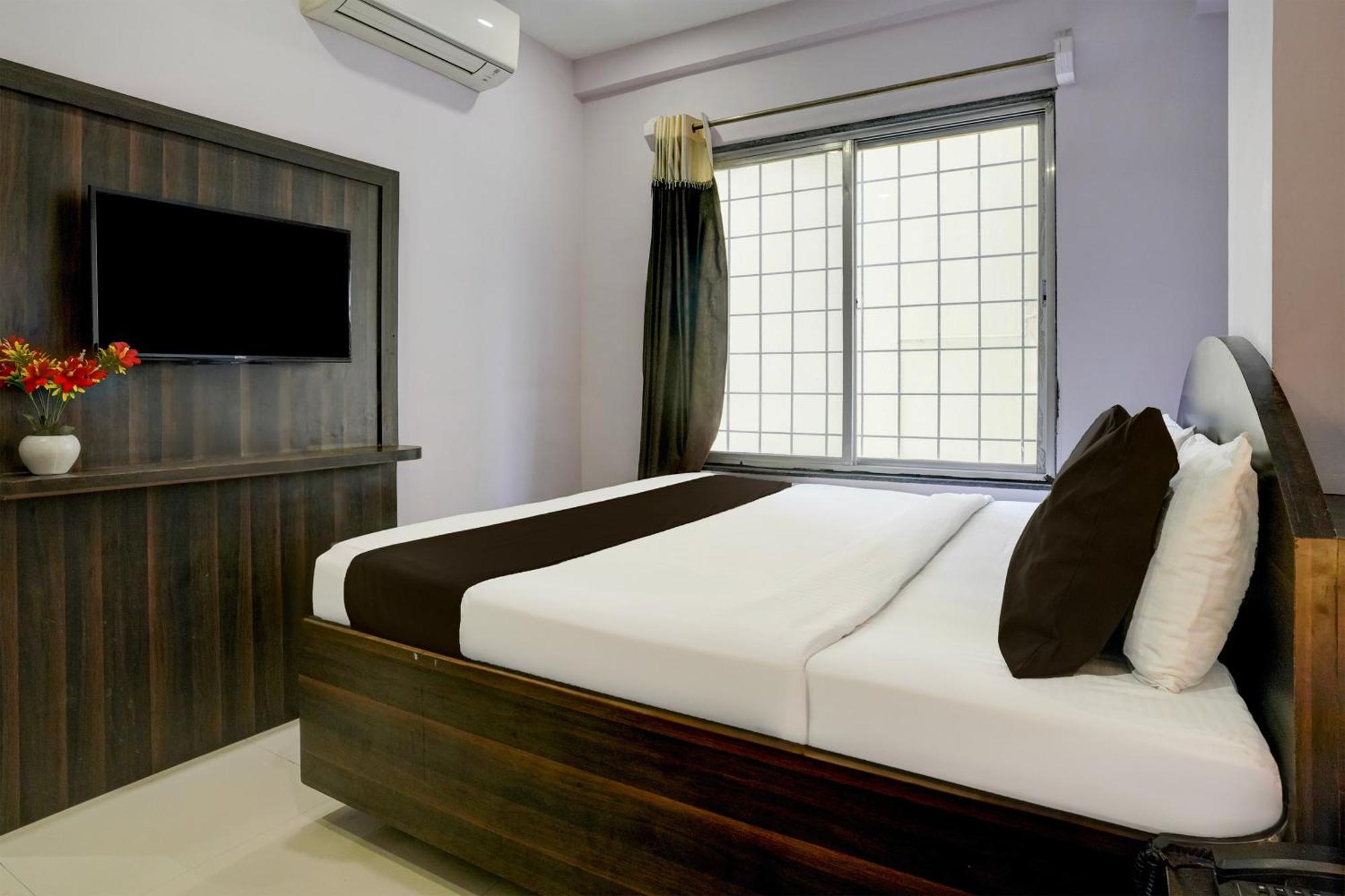 Super Hotel O Chhatrapati Nagar Ширди Экстерьер фото