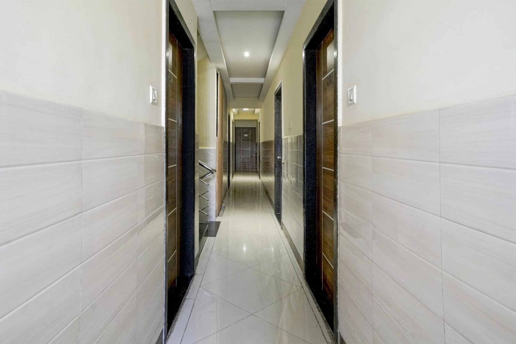 Super Hotel O Chhatrapati Nagar Ширди Экстерьер фото